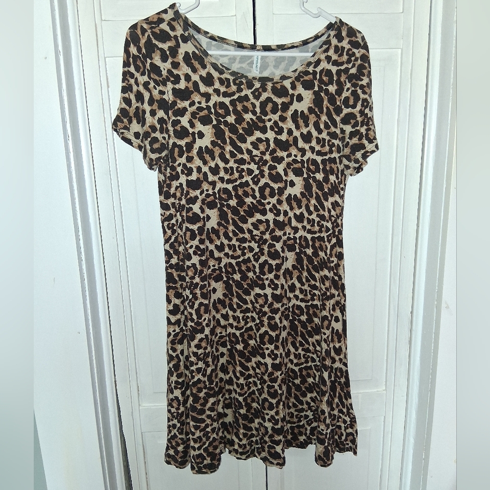 Popyoung Leopard Print Short Sleeve Swing Dress - Beige & Brown